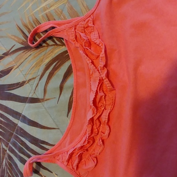 NY&C Ruffled Tank Top - Picture 3 of 4